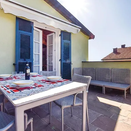 Dom wakacyjny Stunning In W/ Outdoor Swimming Pool, Sauna And 2 Bedrooms Magliolo